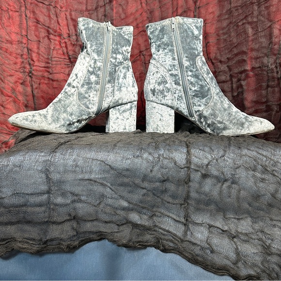 Very Volatile zip up ankle boots - Picture 5 of 7